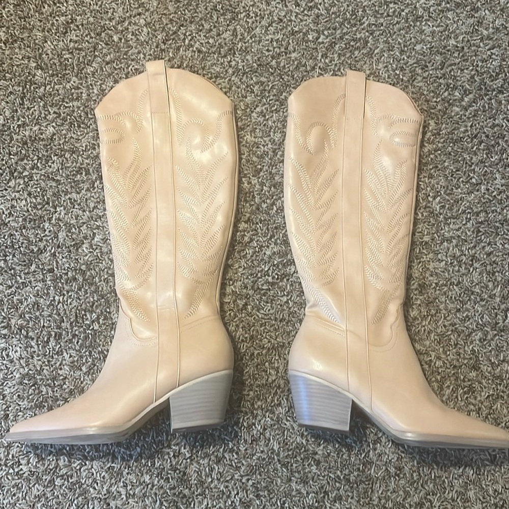 Cowgirl knee high boots